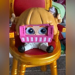 Disney Doorables Alice in Hut Series 12